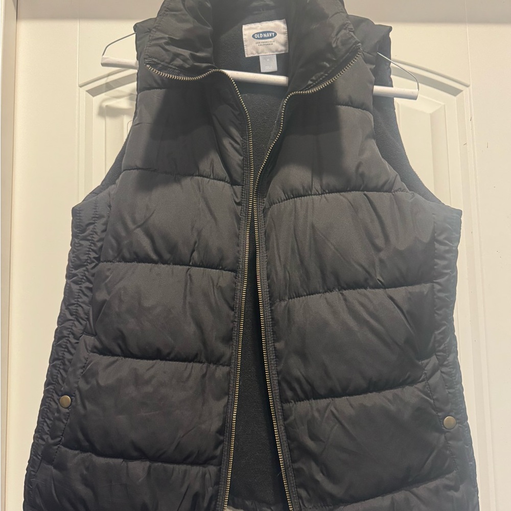 Old Navy Women's Dark Puffer Vest